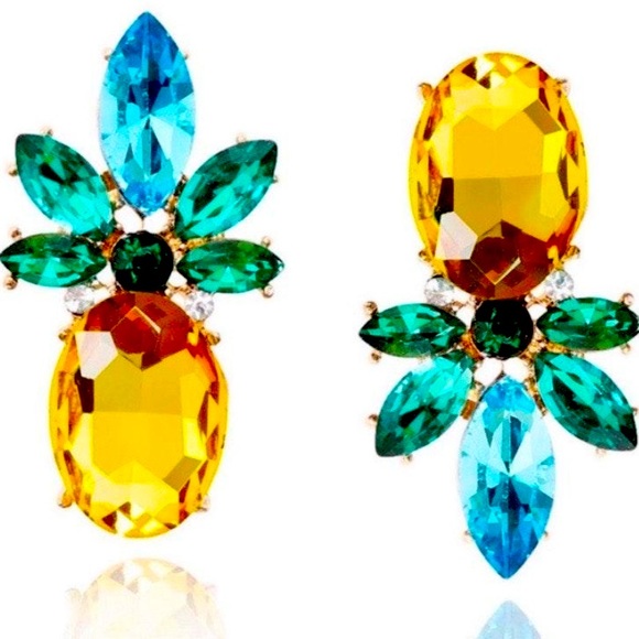 Jewelry - Cute Pineapple Stud Earrings